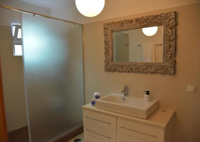 Quinta Do Brasil * Arco da Calheta (Madeira)